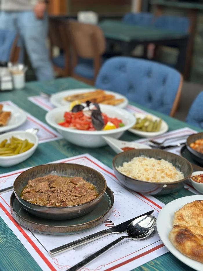 Yöresel Rize kavurma tabağı — Ankara Şükrü Bey Köftecisi geleneksel Karadeniz lezzetleri